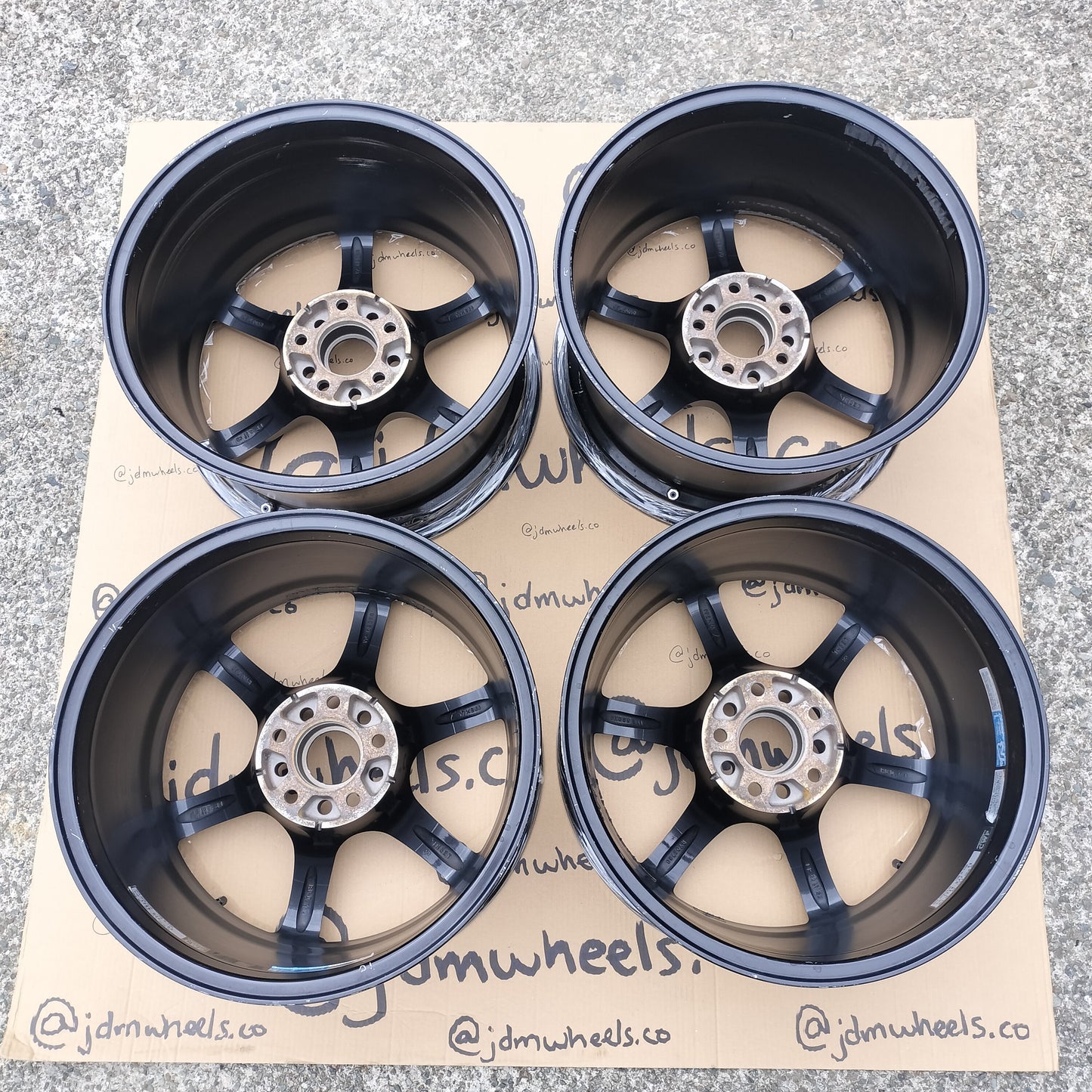 Rays Gram Lights 57DR 17x9+22 5x114.3