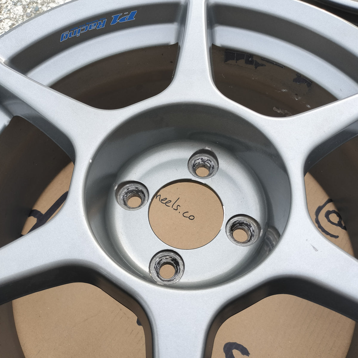 Buddy Club P1 Racing 16x7+20 4x100