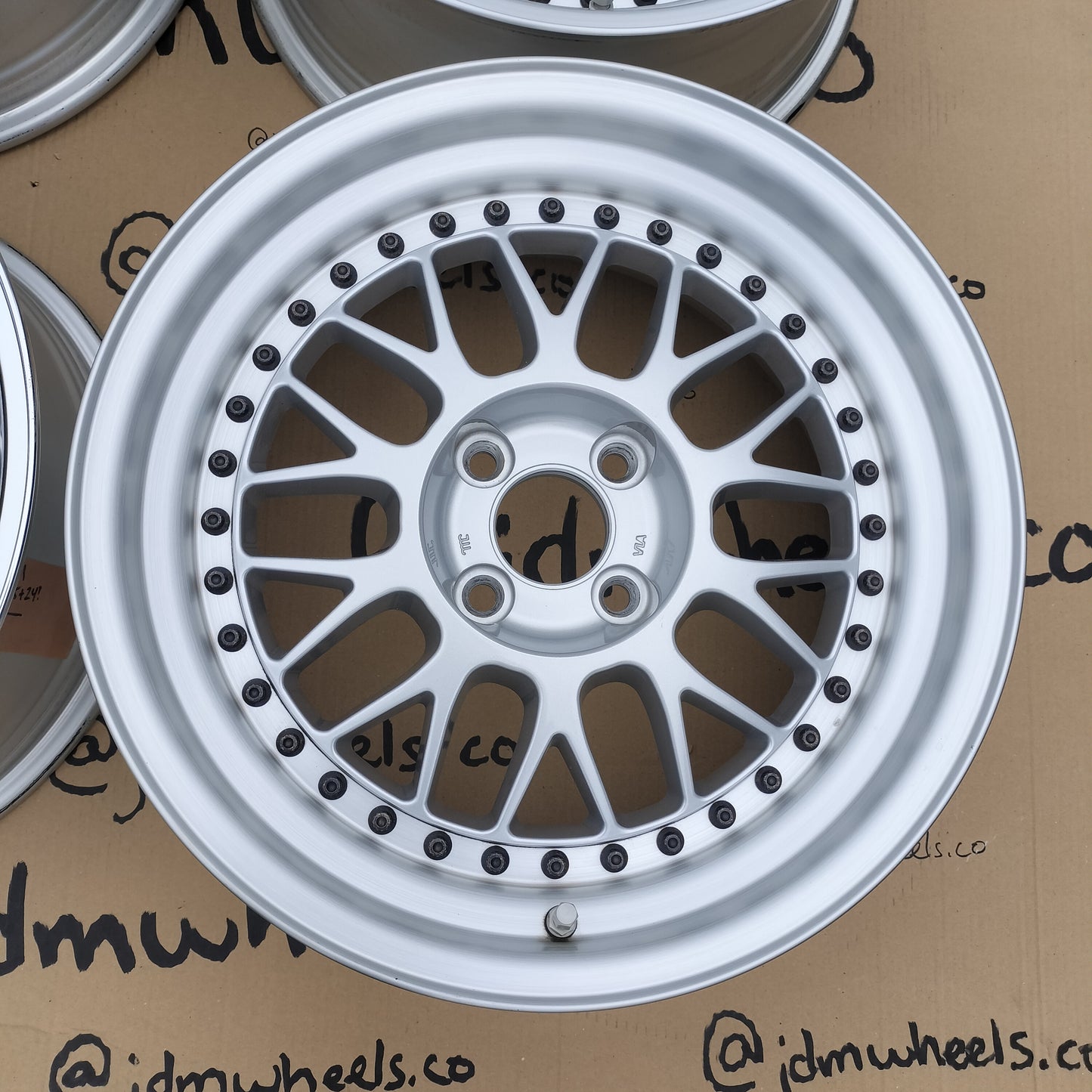 WORK MEISTER M1 16X7.5+24 4X100