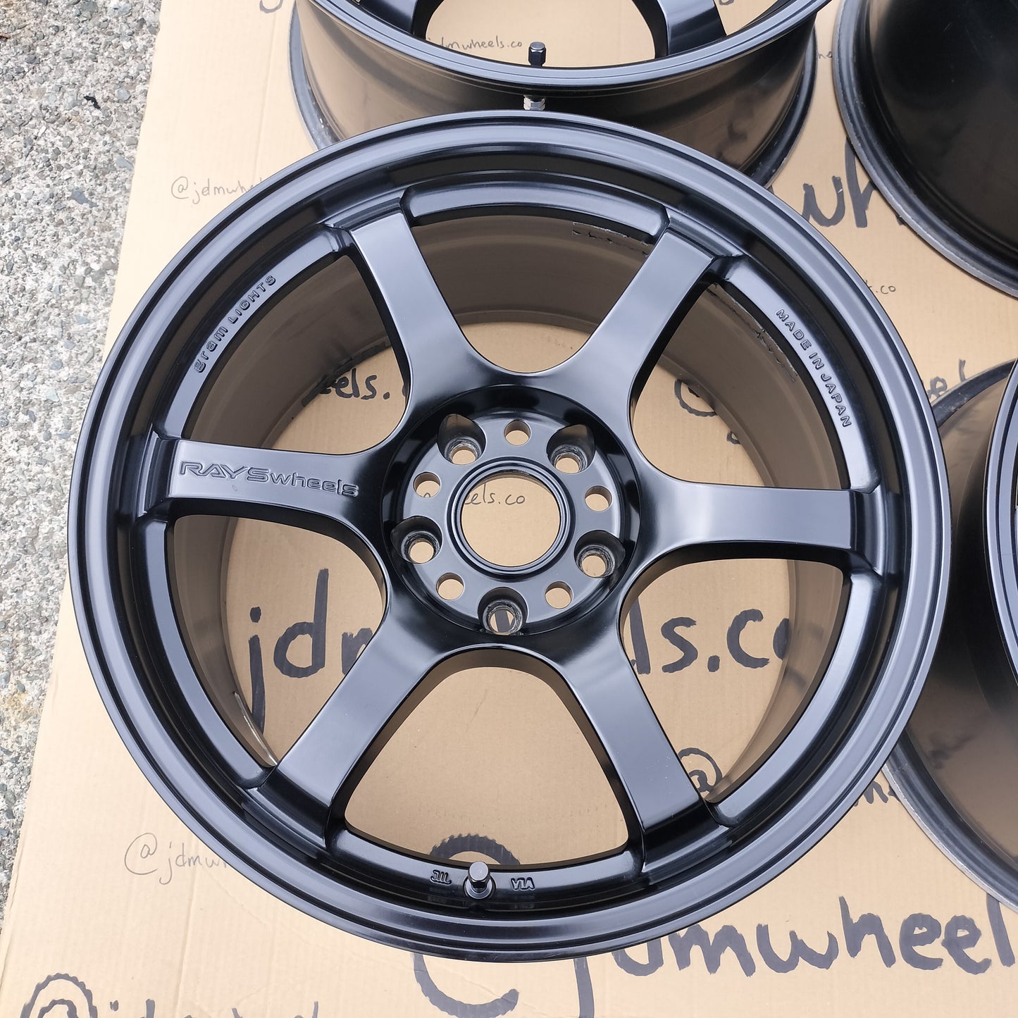 Rays Gram Lights 57DR 17x9+22 5x114.3