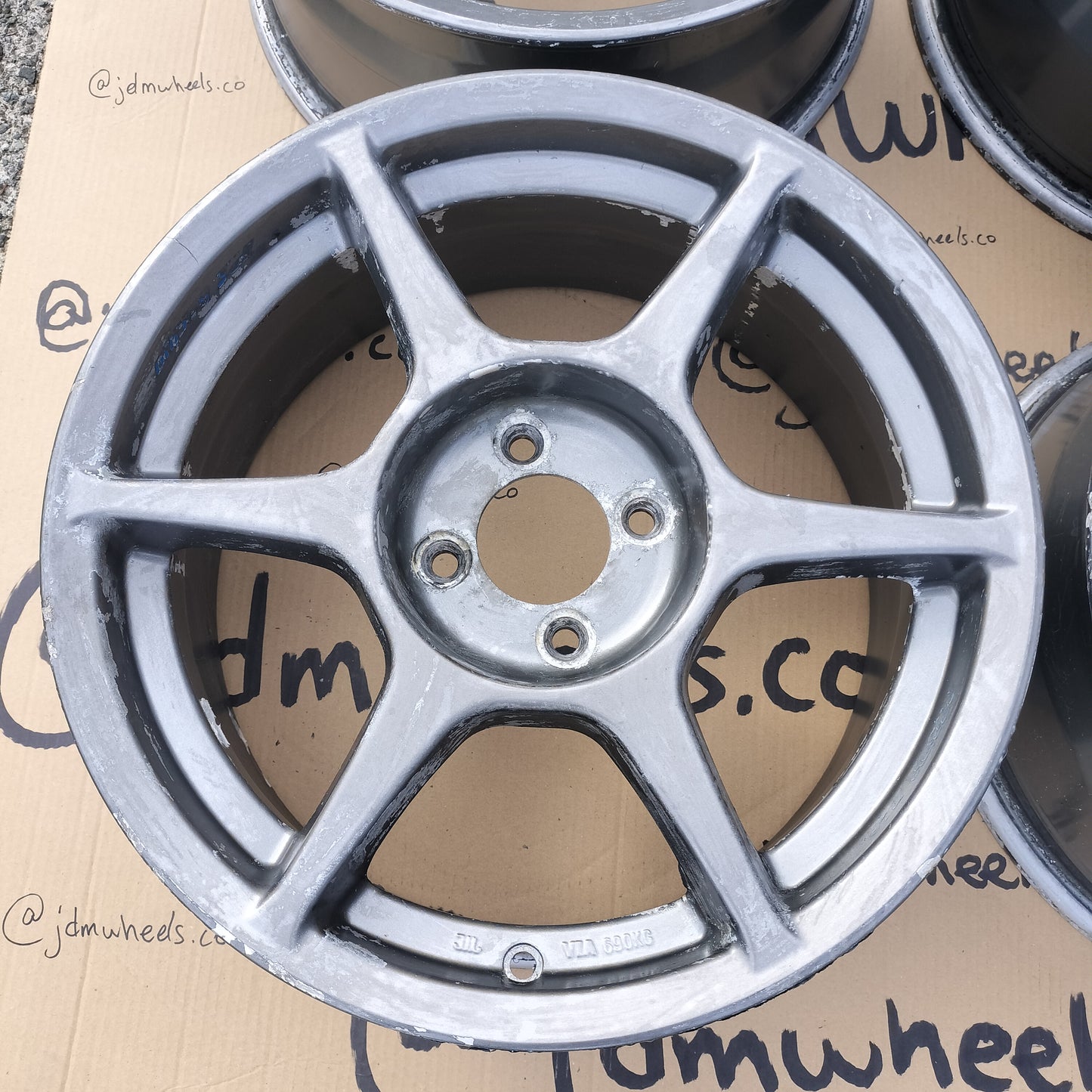 Buddy Club P1 Racing 16x7+35 4x100