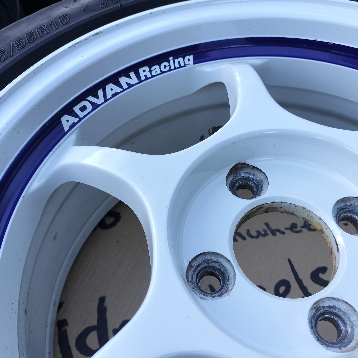 Advan Racing RG 15x7+39 4x100