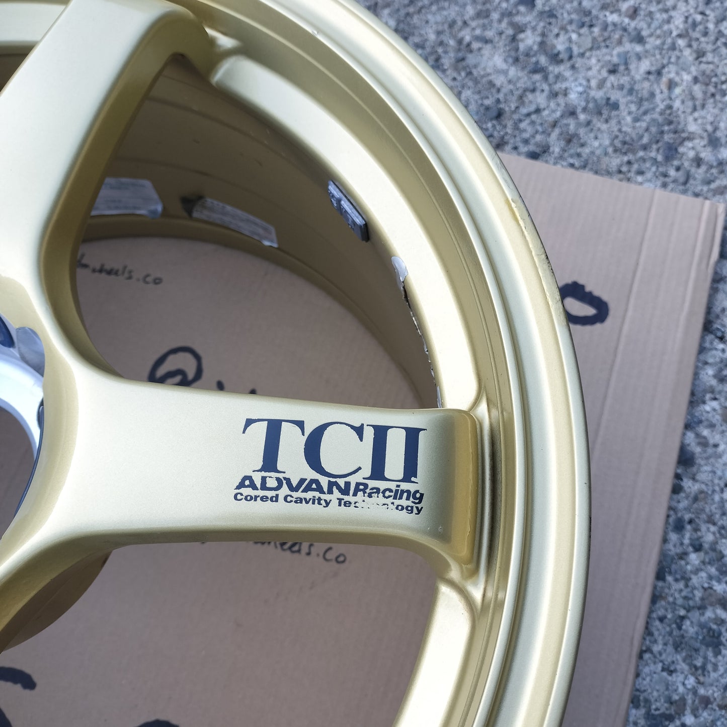 Advan Racing TCII 17x8.5+37 & 18x9.5+35 5x114.3