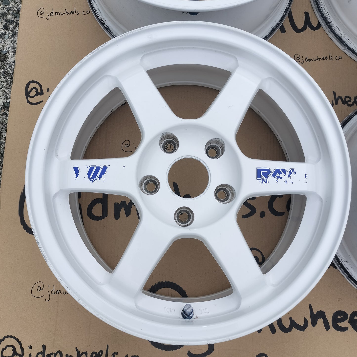 Rays Volk Racing TE37 16x7+33 5x114.3