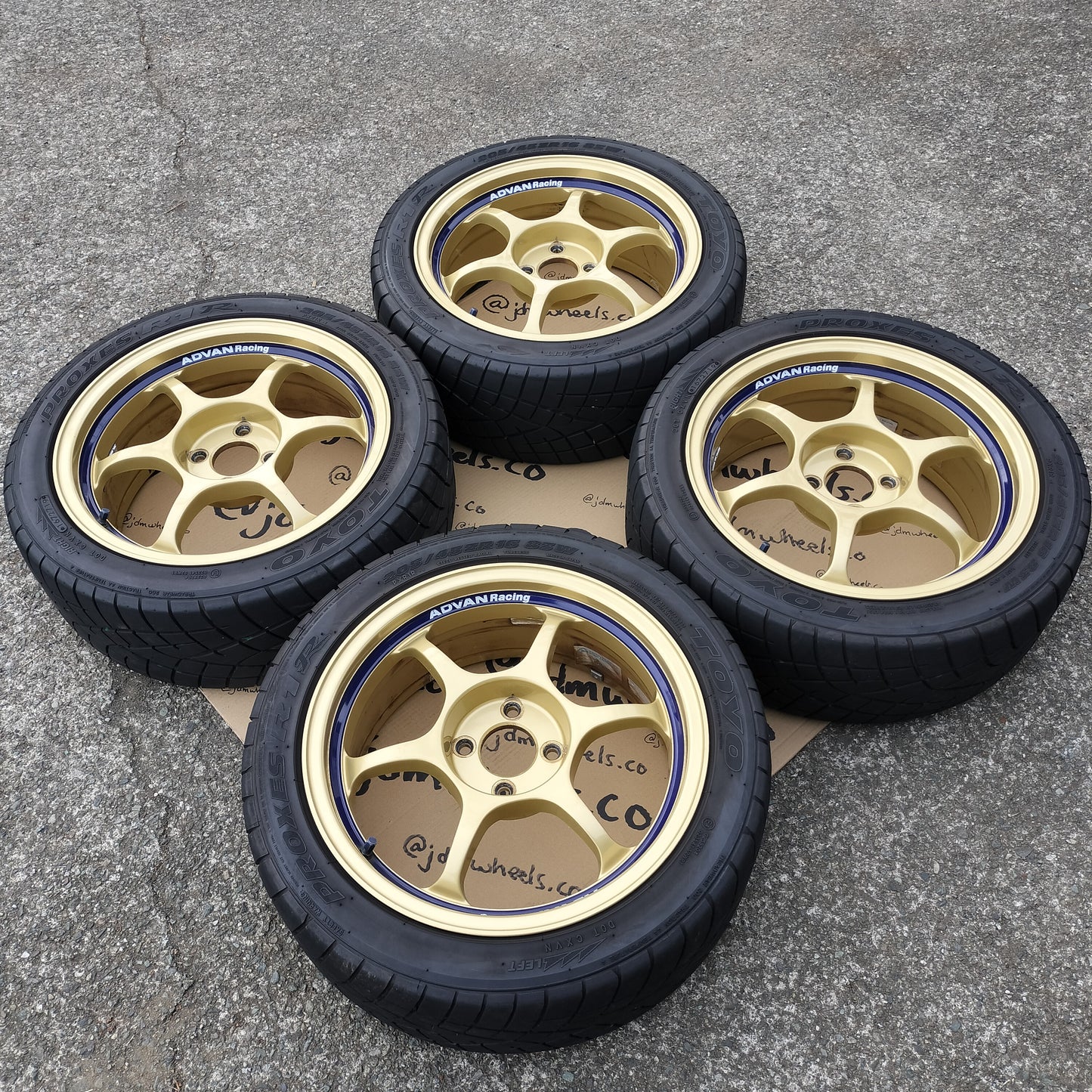 Advan Racing RG 16x7+31 4x100