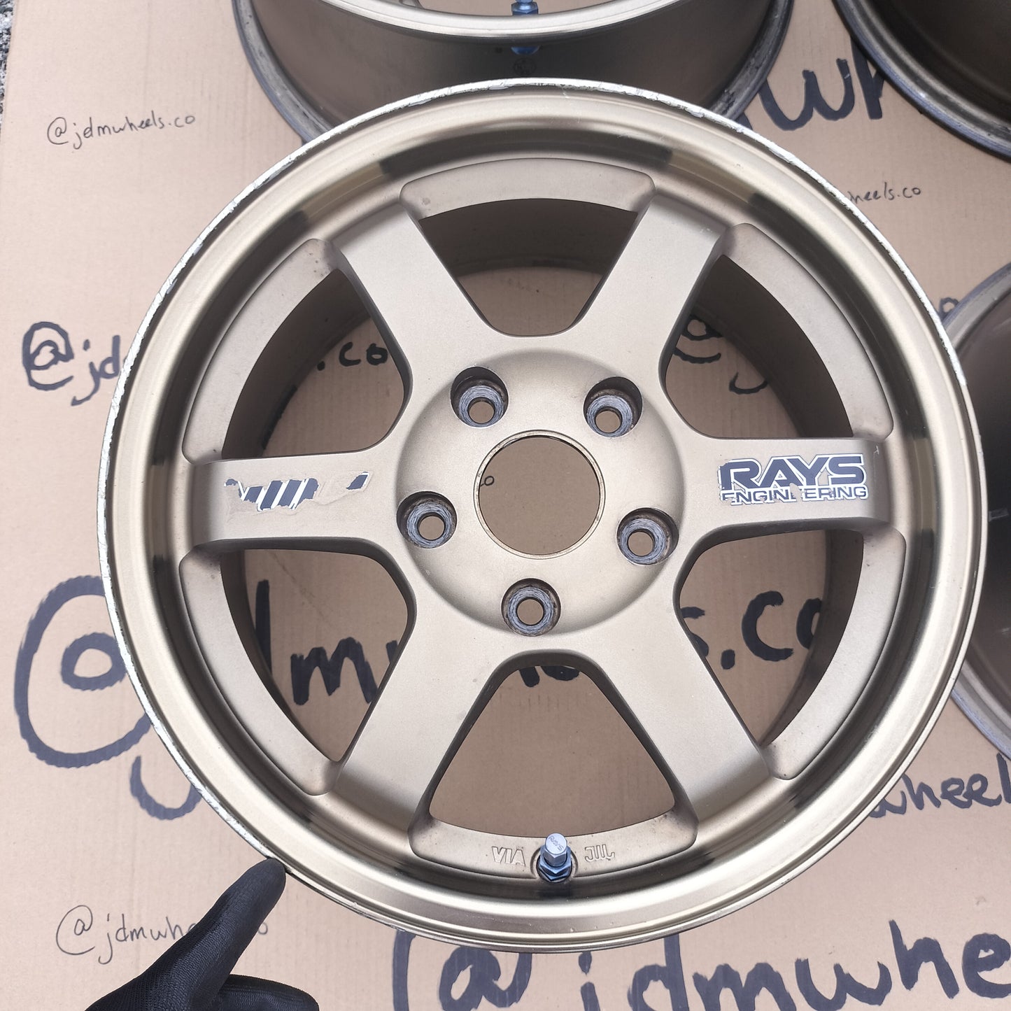 Rays Volk Racing TE37 15x7+43 5x114.3
