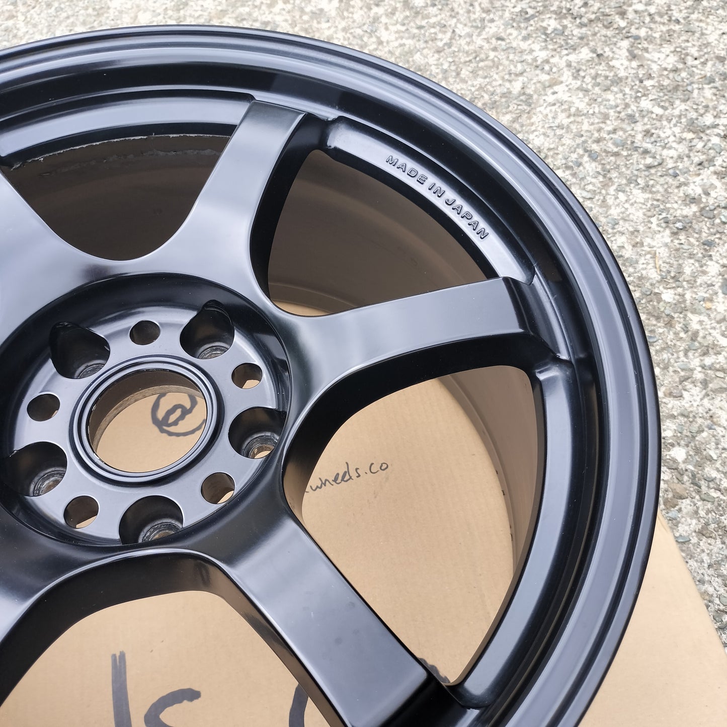 Rays Gram Lights 57DR 17x9+22 5x114.3