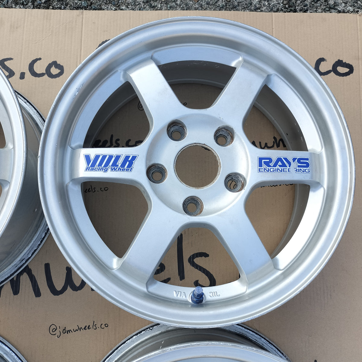 Rays Volk Racing TE37 15x6.5+39 5x114.3