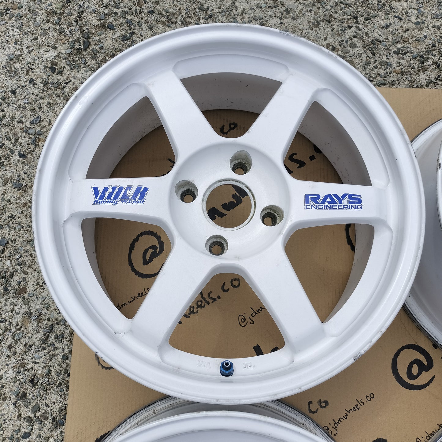 Rays Volk Racing TE37 17x7.5+30 4x114.3