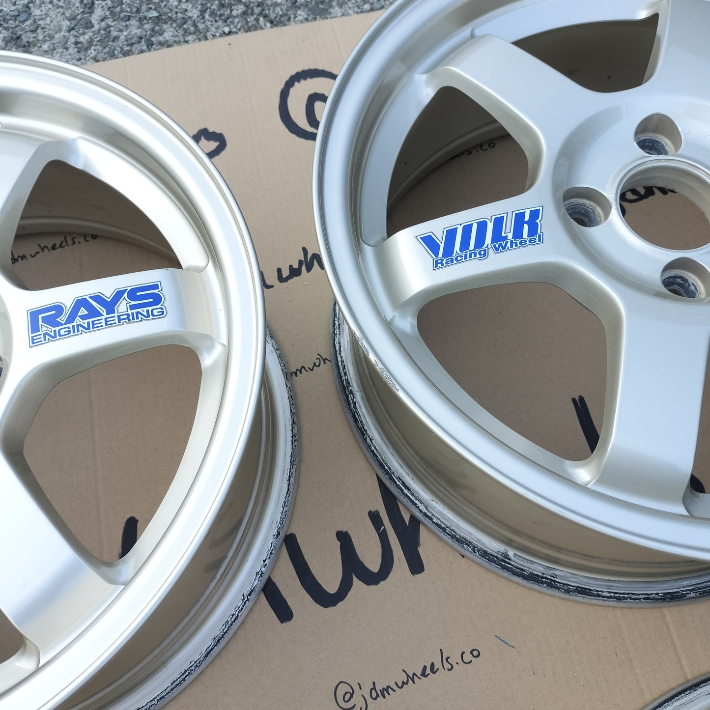 Rays Volk Racing TE37 15x6.5+35 4x100