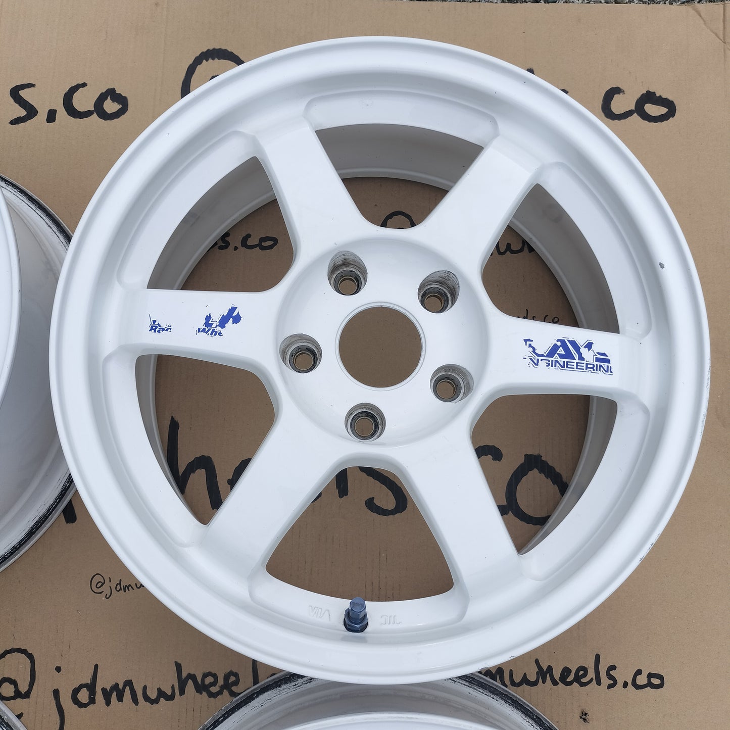 Rays Volk Racing TE37 16x7+33 5x114.3