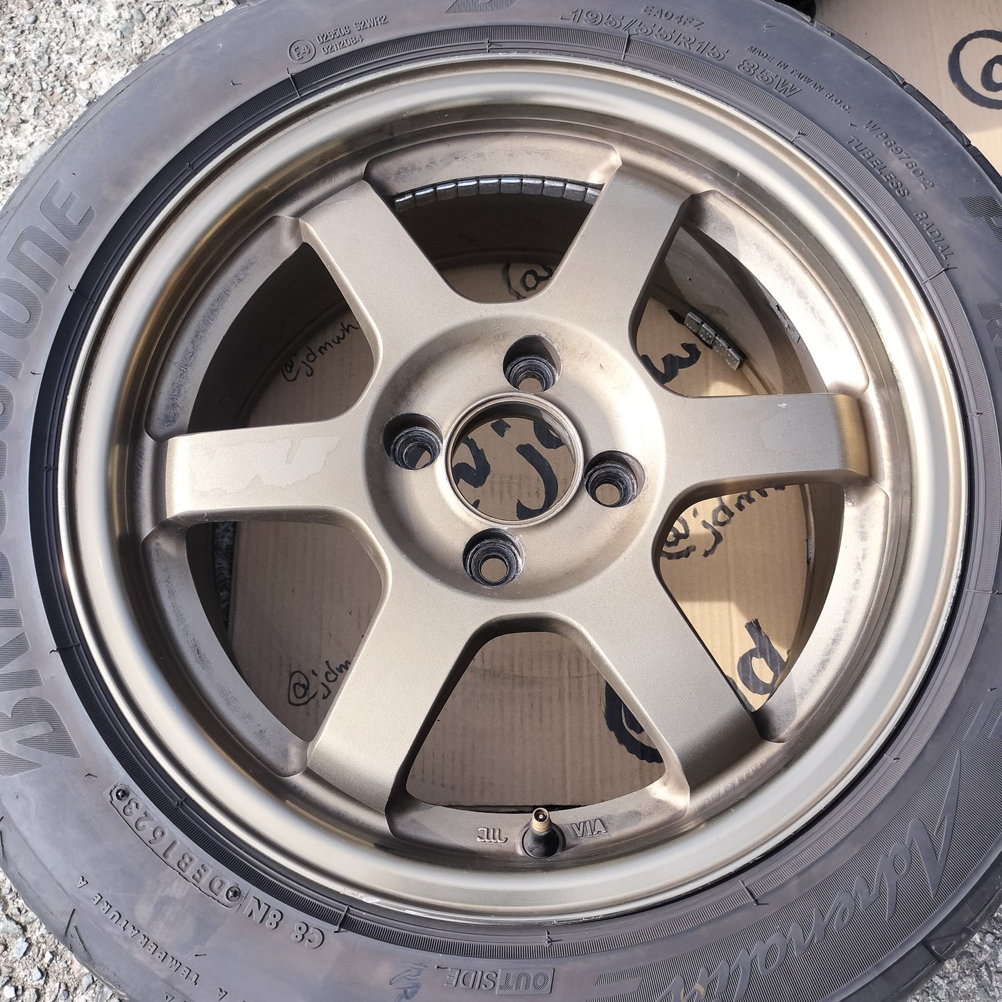 Rays Volk Racing TE37 15x7+35 4x100