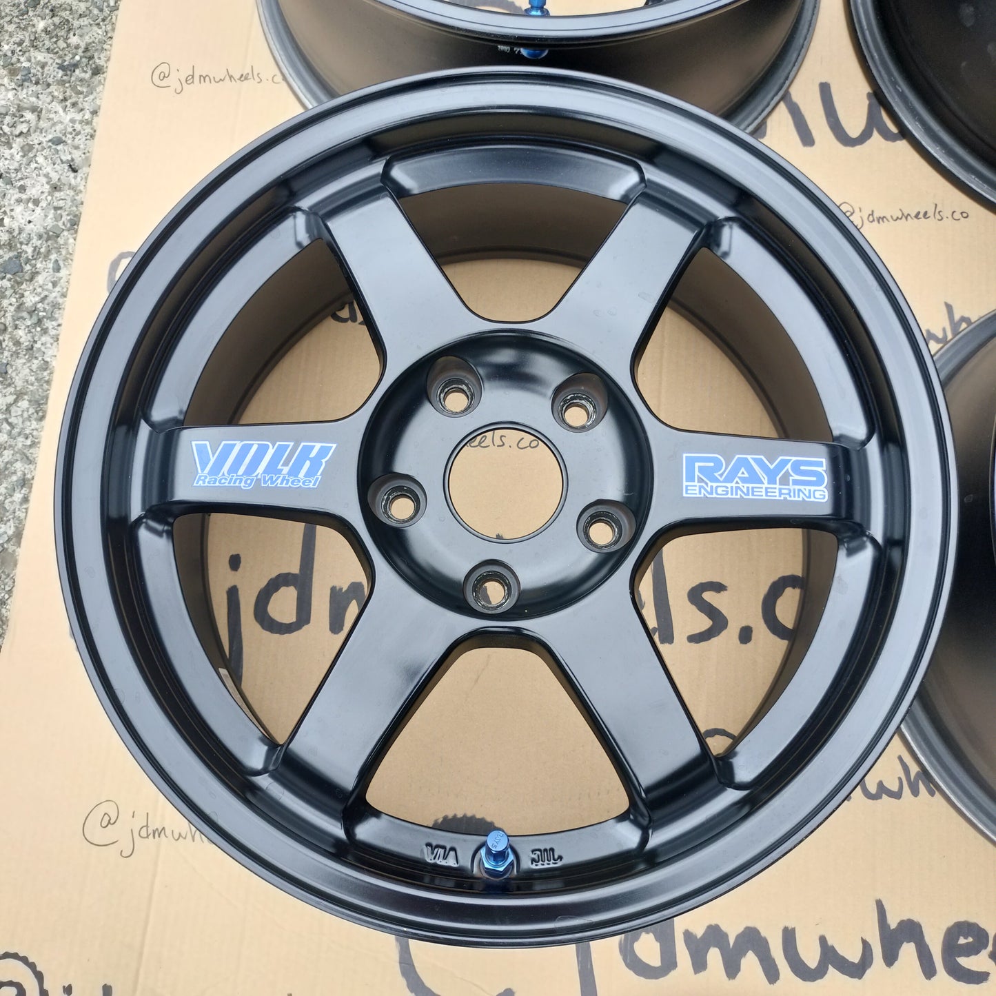 Rays Volk TE37 16x7+42 5x114.3