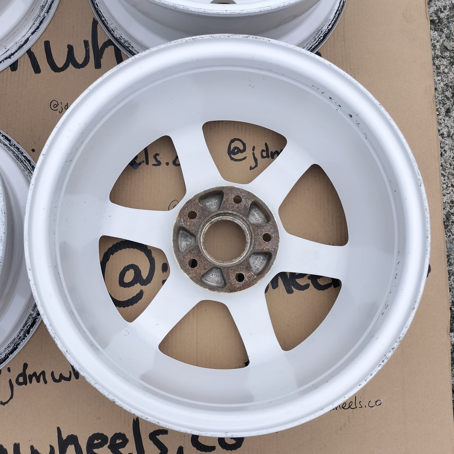 Rays Volk Racing TE37 16x7+33 5x114.3