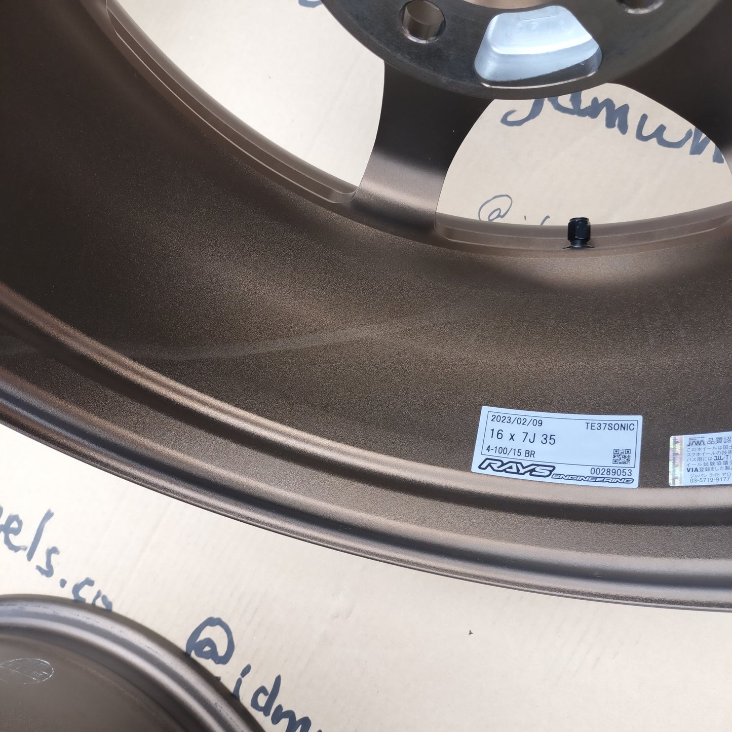 Rays Volk TE37 Sonic 16x7+35 4x100