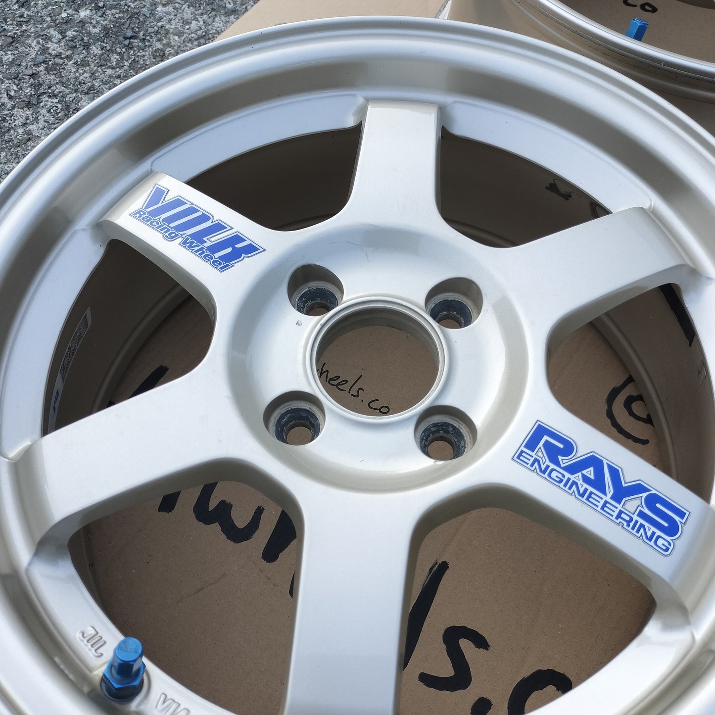 Rays Volk Racing TE37 15x6.5+35 4x100