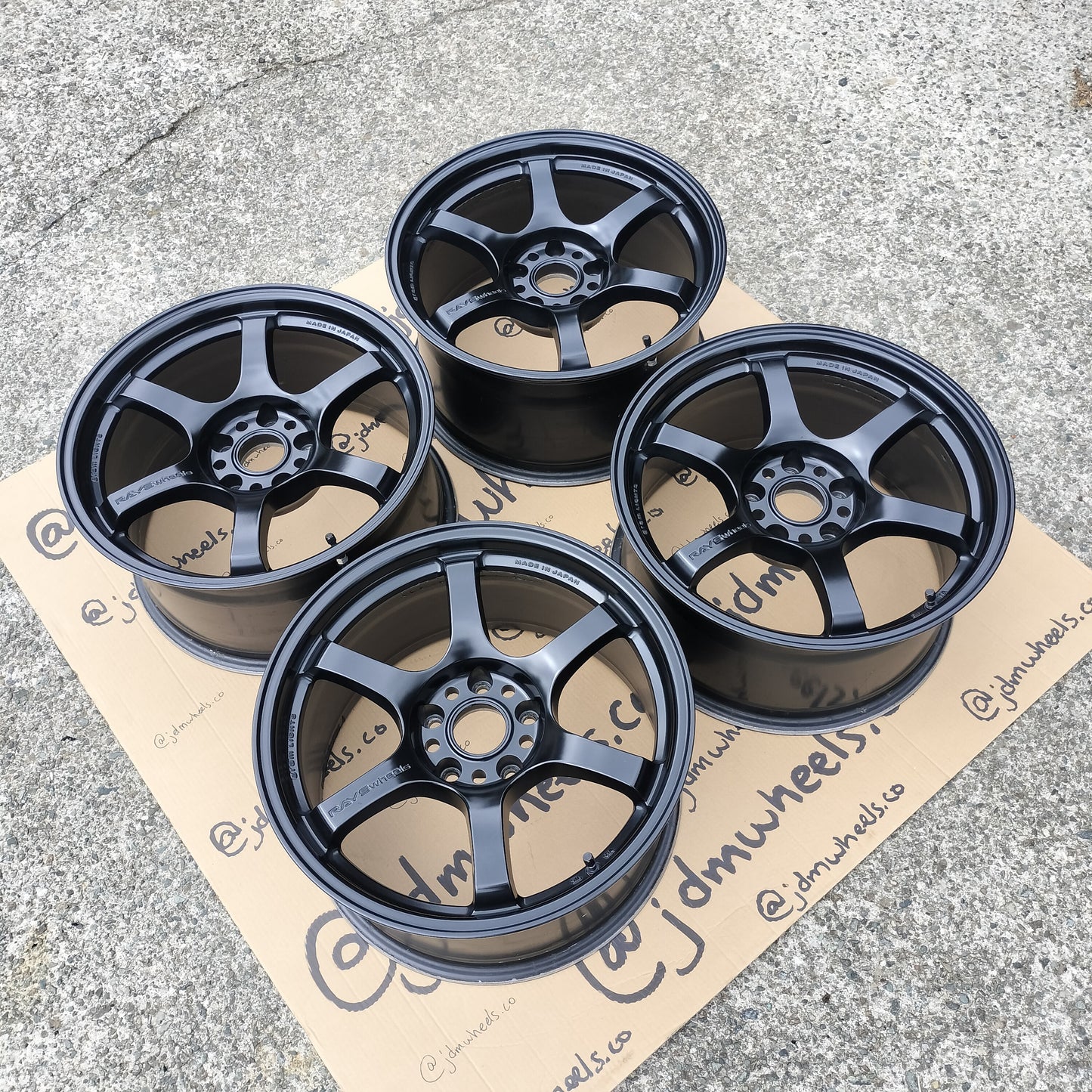 Rays Gram Lights 57DR 17x9+22 5x114.3