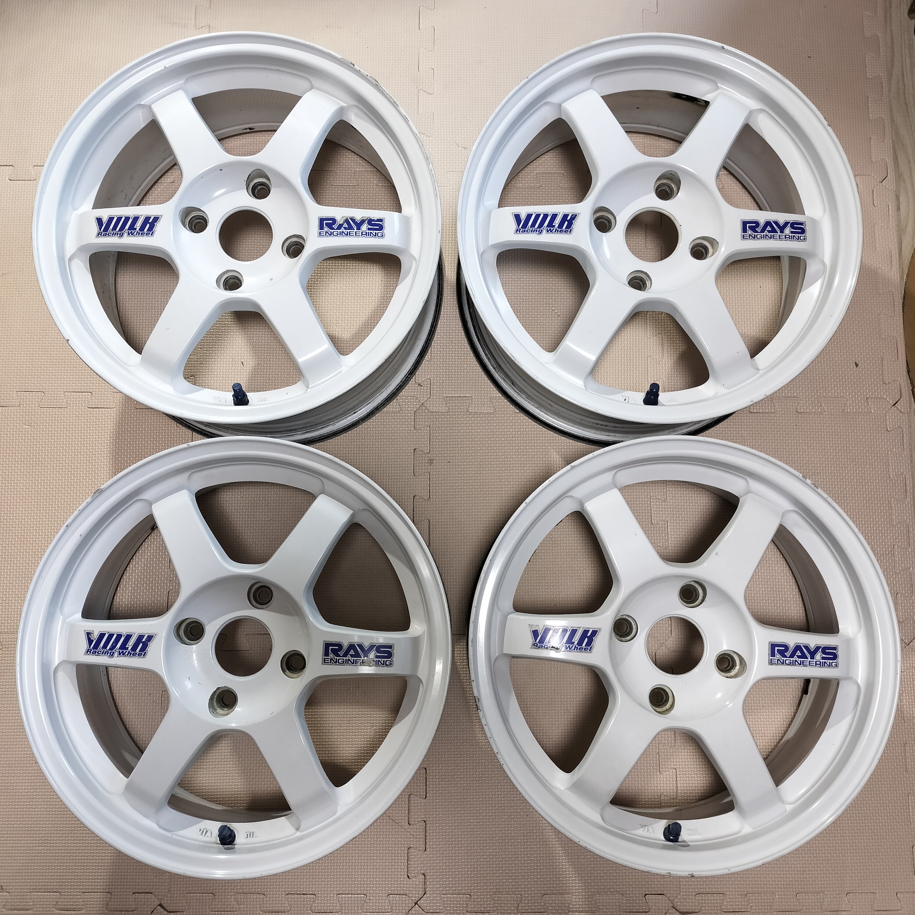 Te37 White Rims Rays Volk Racing TE37 16x7+42 4x114.3 – JDM Wheels Co