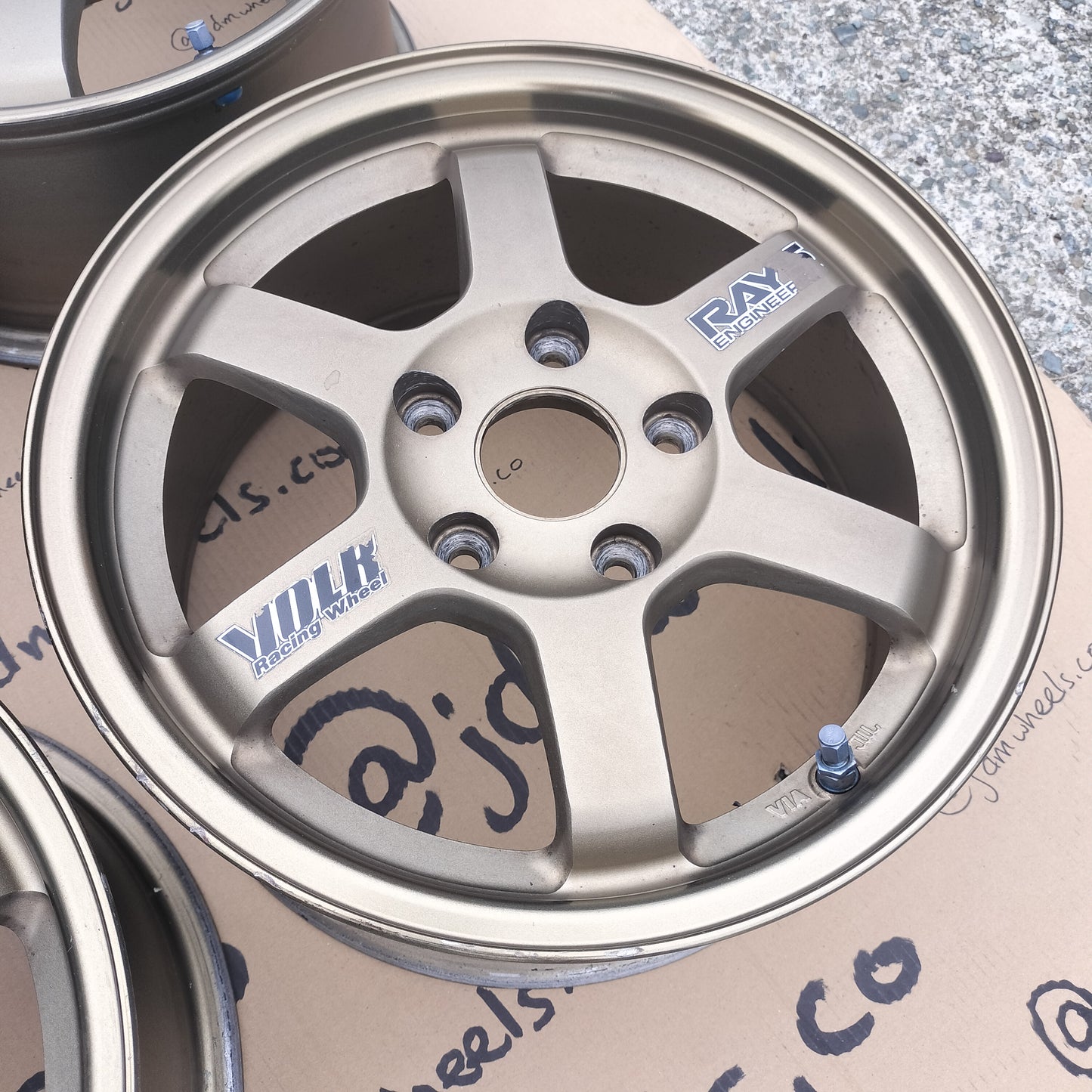 Rays Volk Racing TE37 15x7+43 5x114.3