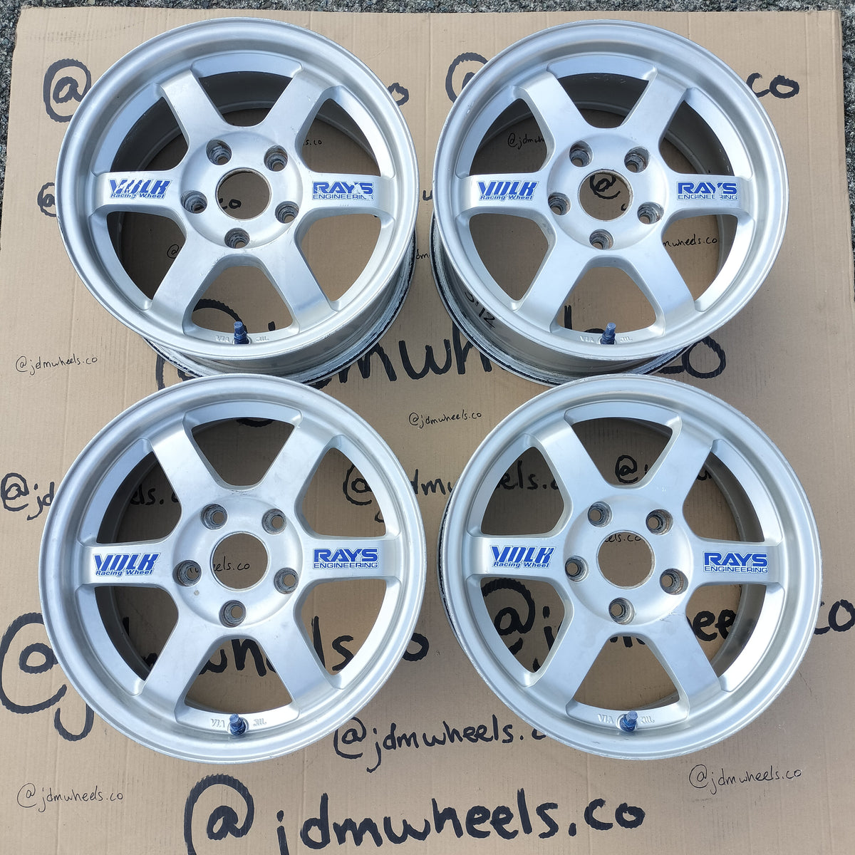 Rays Volk Racing TE37 15x6.5+39 5x114.3