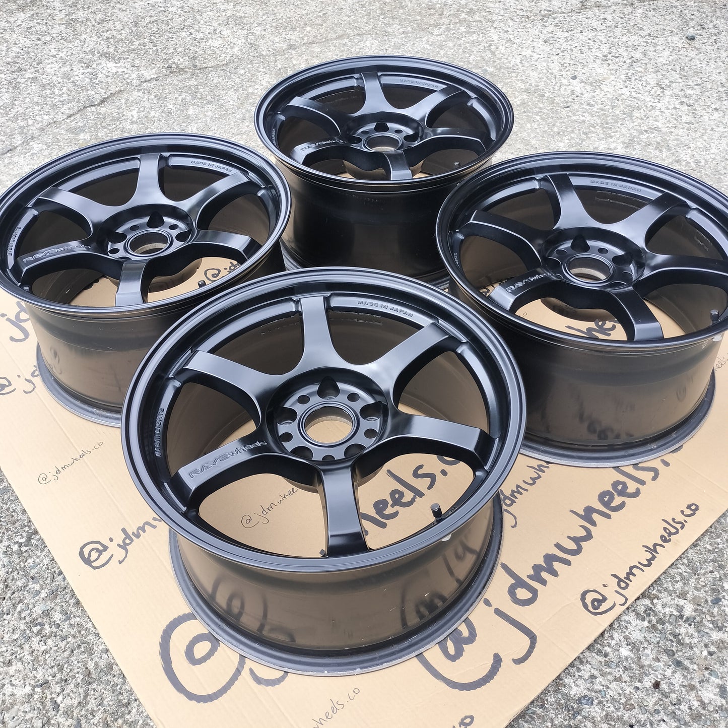 Rays Gram Lights 57DR 17x9+22 5x114.3