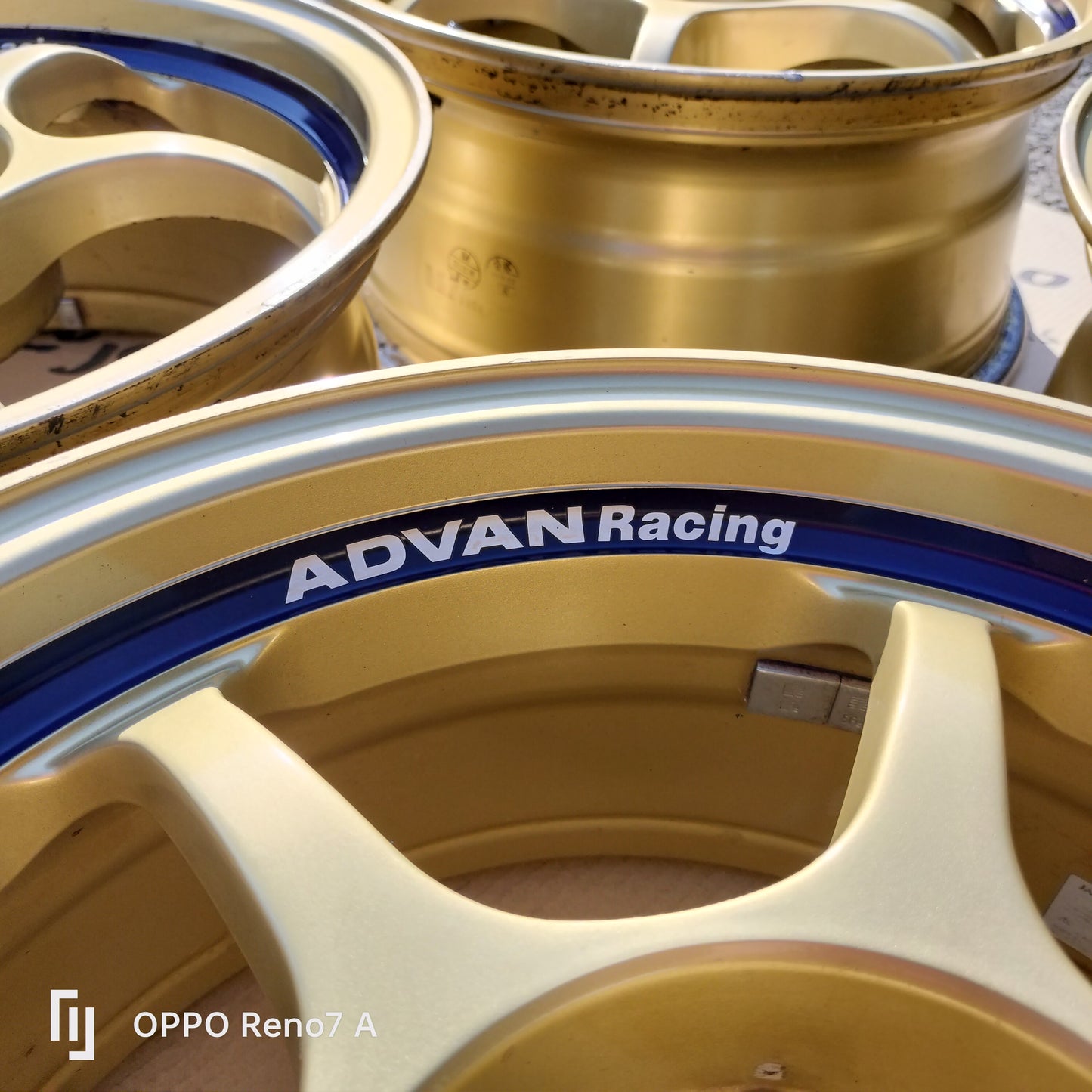 Advan RG 16x7+31 4x100