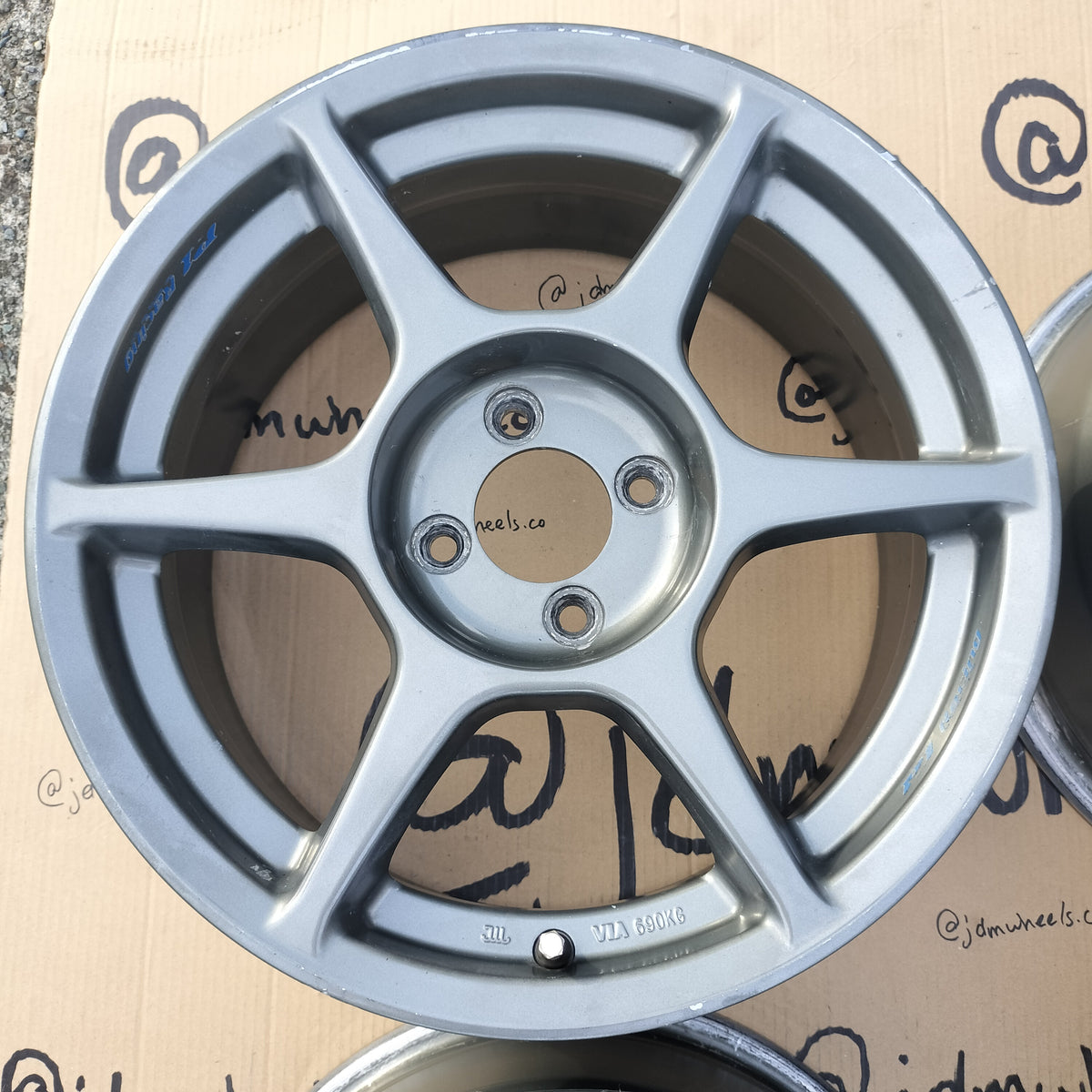 COMING SOON: Buddy Club P1 Racing 16x7+35 4x100