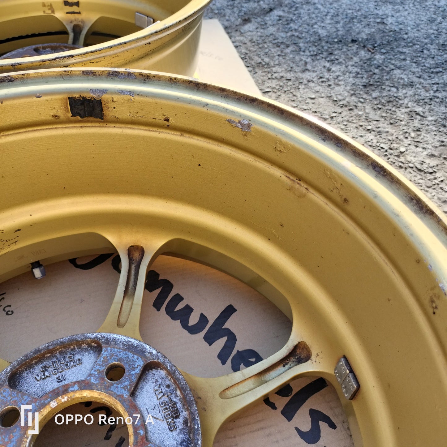Advan RG 16x7+31 4x100