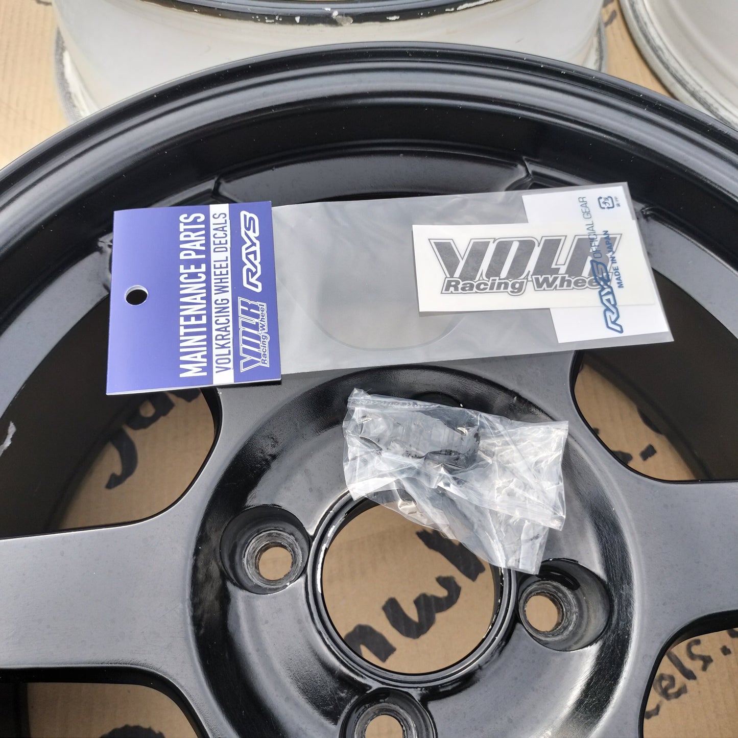 Rays Volk TE37 15x7+35 4x100