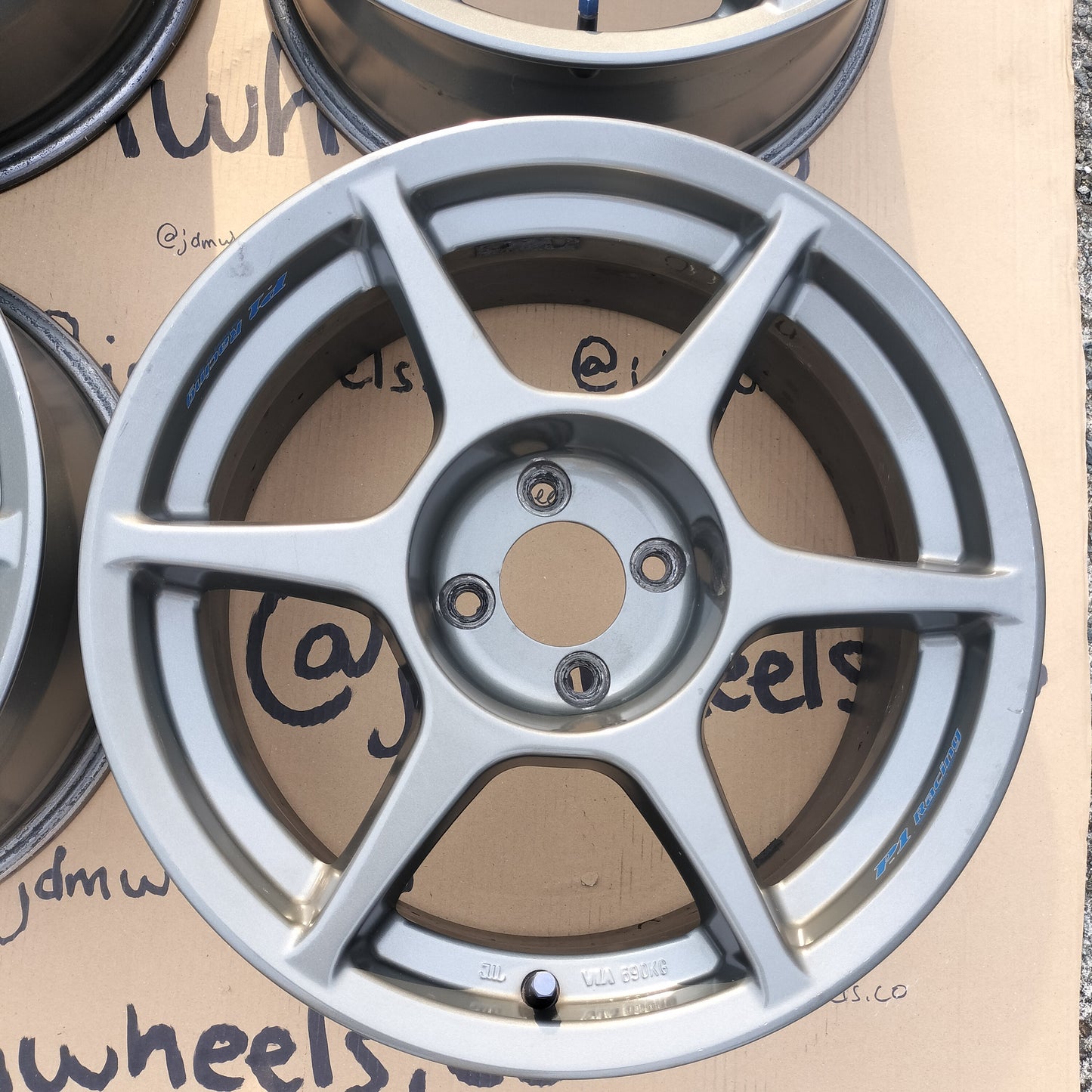 Buddy Club P1 Racing 16x7+20 4x100