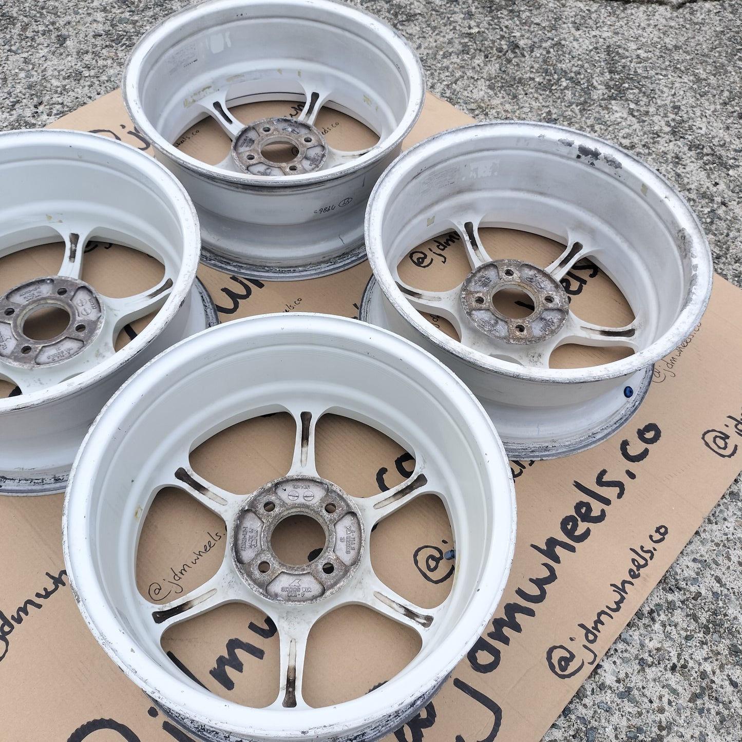 Advan RG 16x7+31 4x100