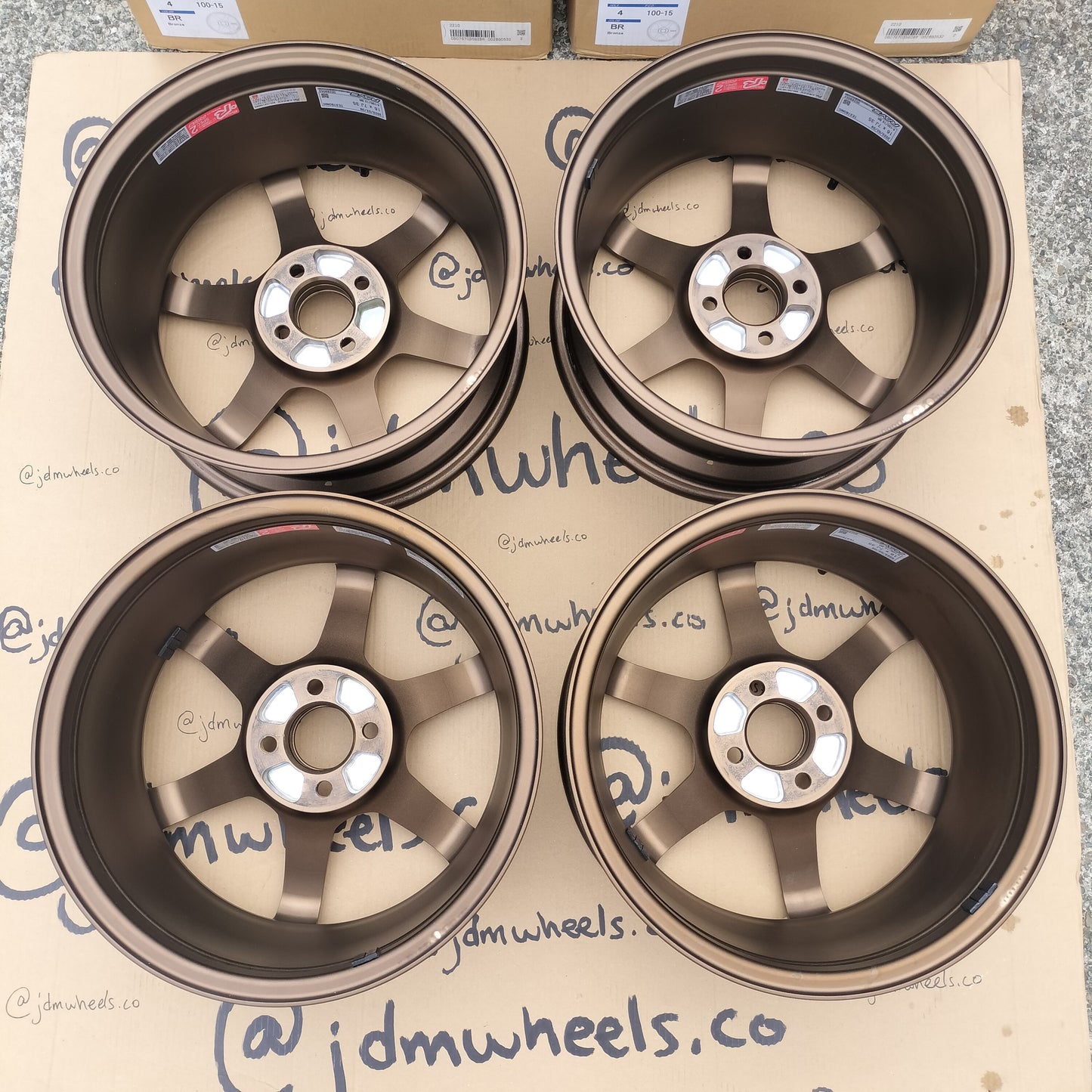 Rays Volk TE37 Sonic 16x7+35 4x100