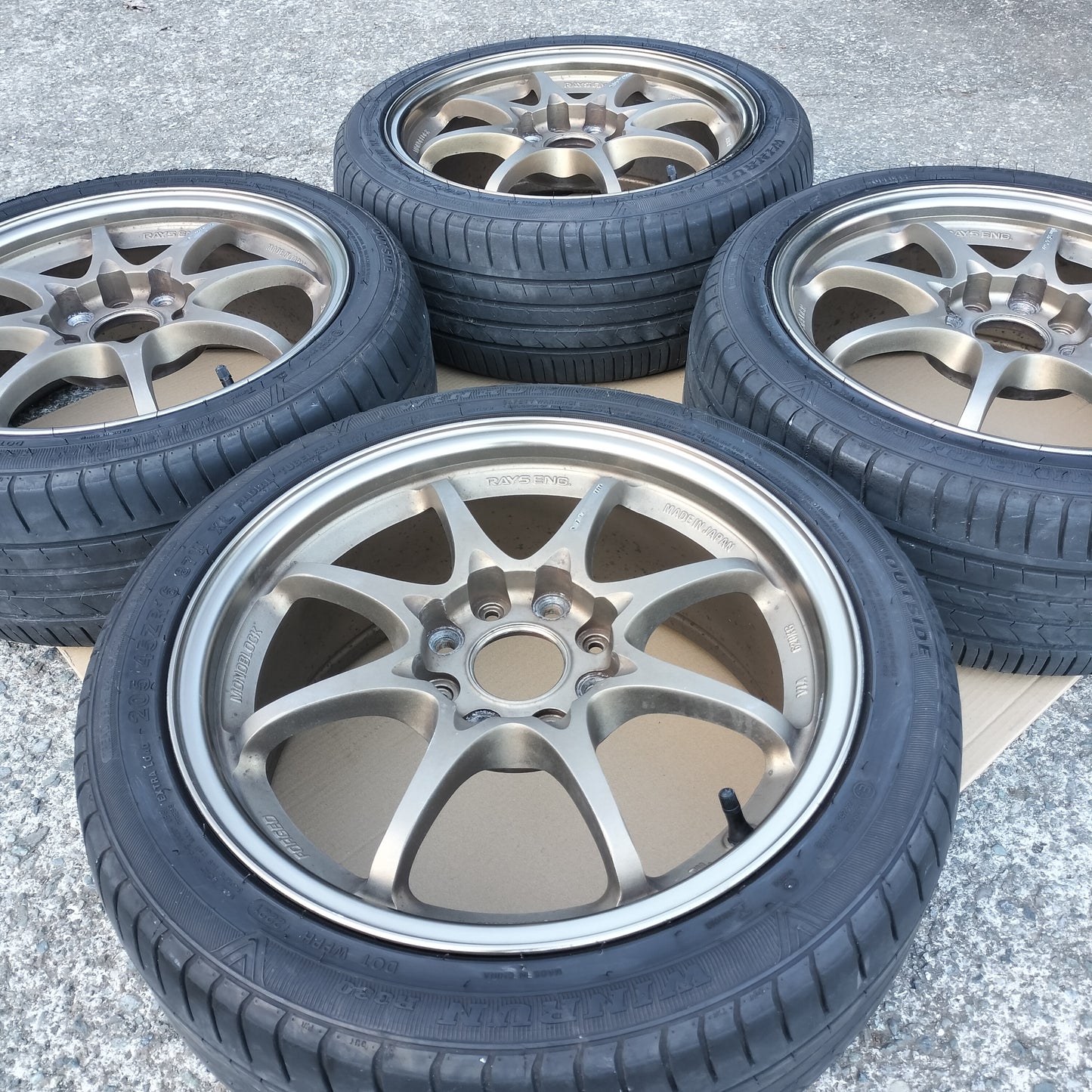 Rays Volk Racing CE28 16x7+42 4x114.3