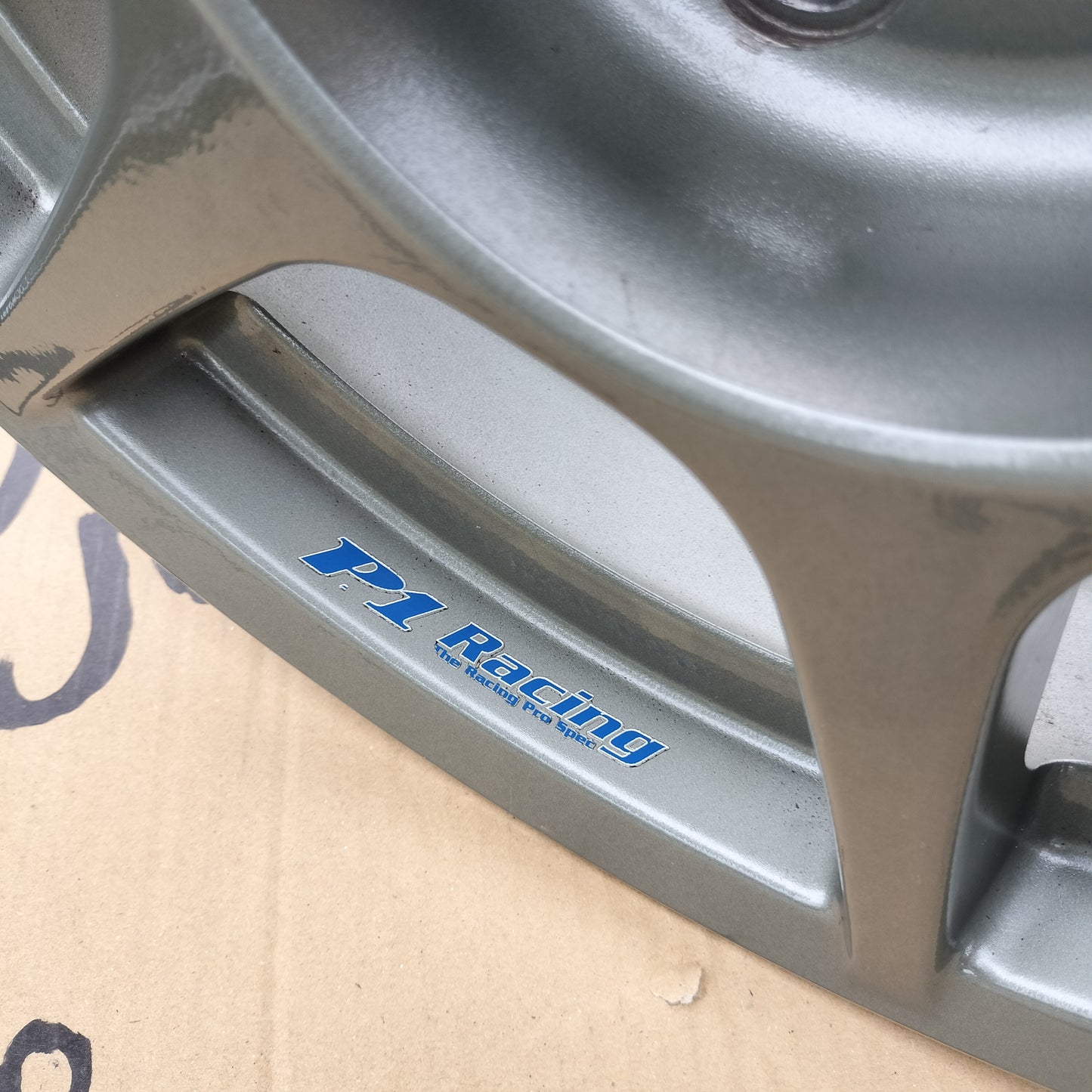 Buddy Club P1 Racing 15x7+27 4x100