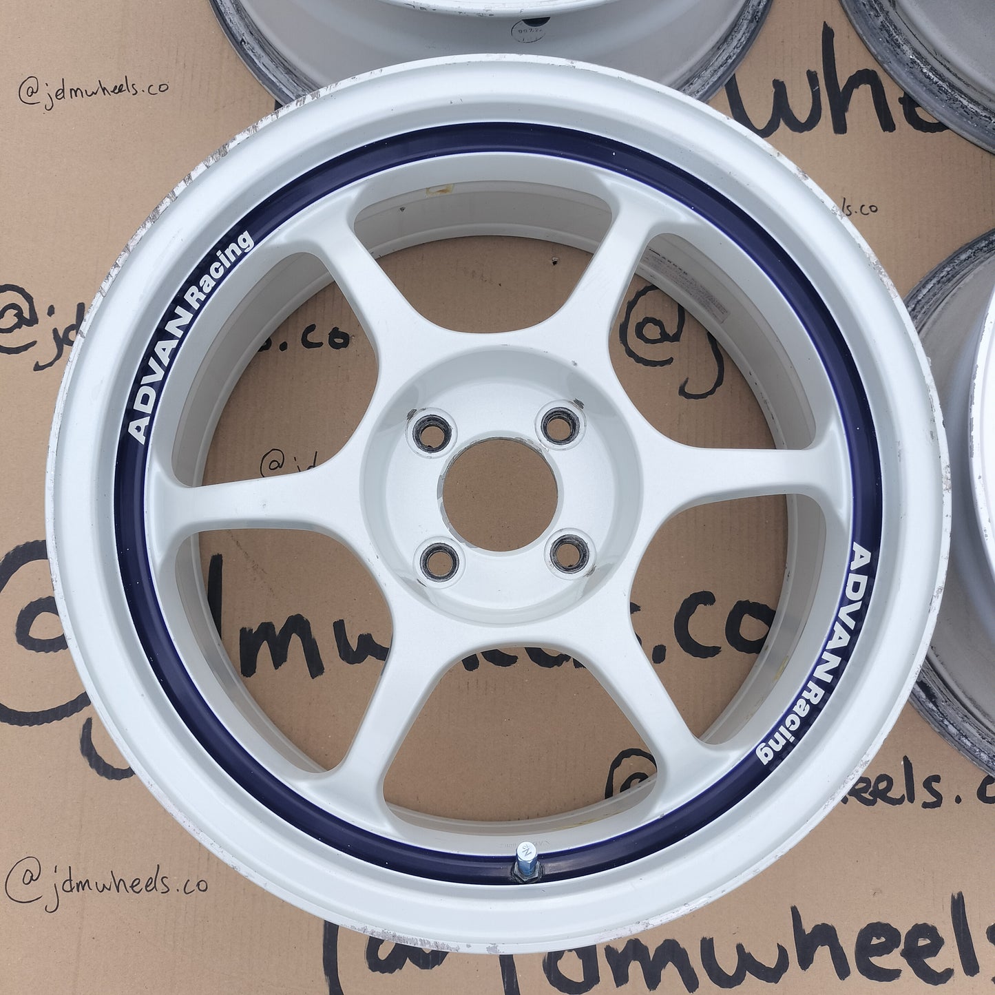 Advan RG 16x7+31 4x100