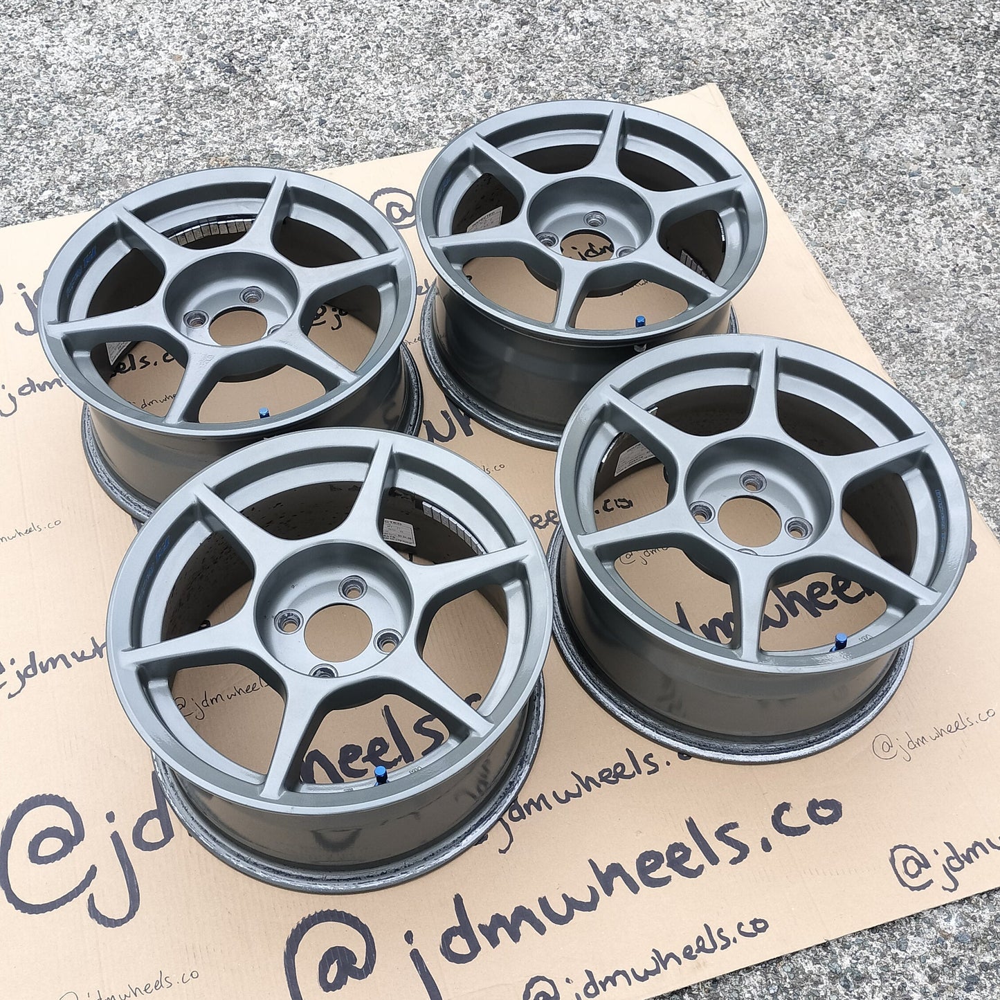 Buddy Club P1 Racing 15x7+27 4x100